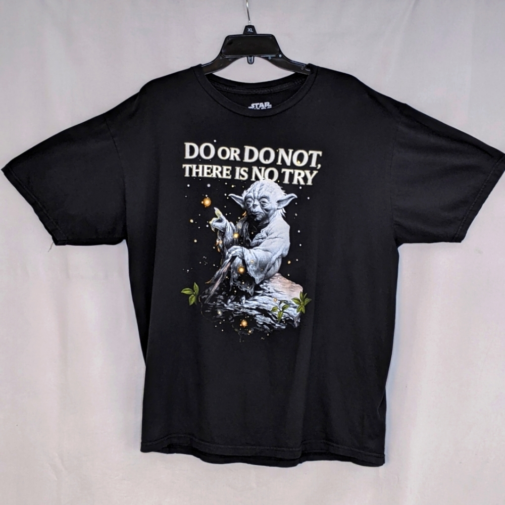 STAR WARS "medium" Men's short sleeve t-shirt